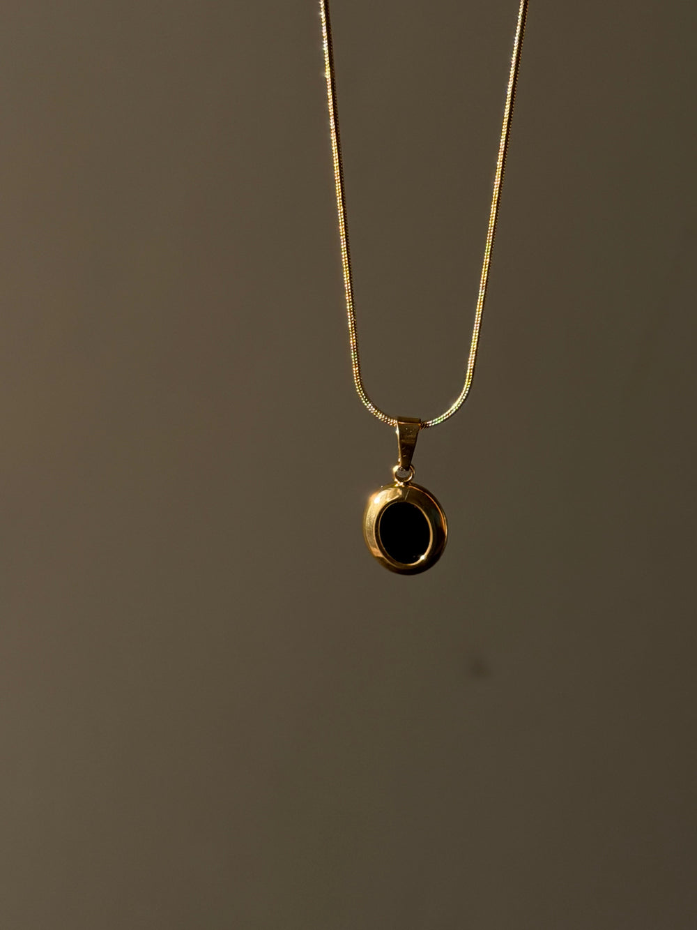 Onyx Drop